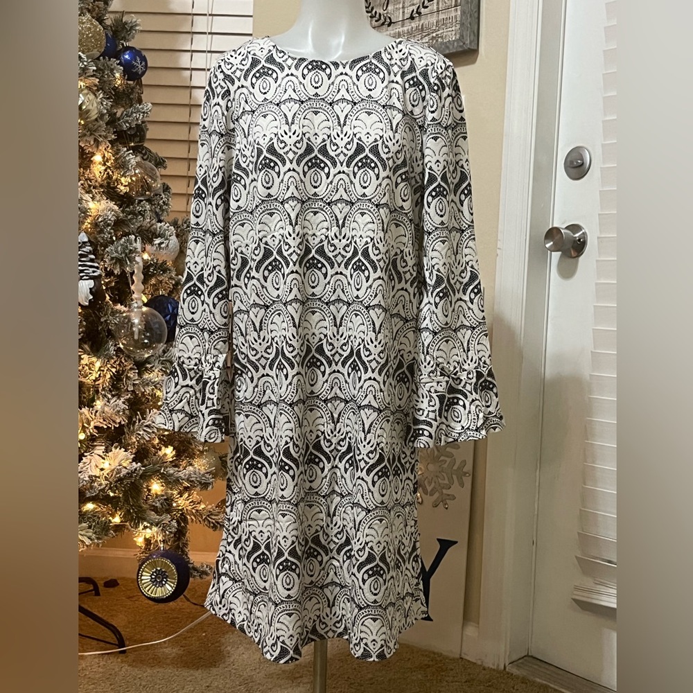 Tacera Dress